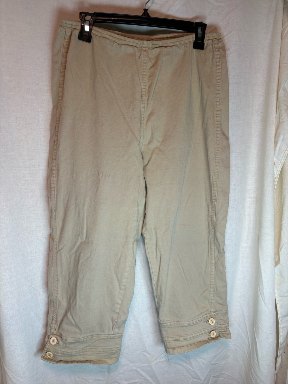 VTG D&Co Elastic Waist Pull On Khaki Tan Capri Pants Women's Size L Casual Pant